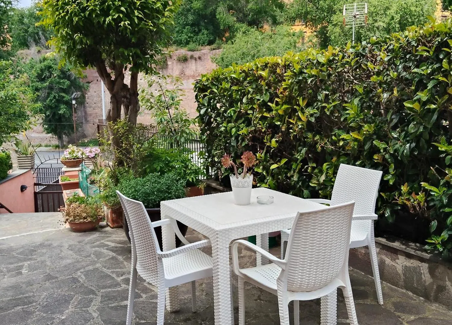 Apartment Ferienwohnung Piramide Gold Rom